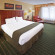 Holiday Inn Express Hotel & Suites Springfield 