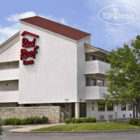 Red Roof Inn St. Louis Westport 2*