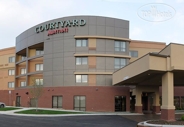 Фотографии отеля  Courtyard Lexington Keeneland/Airport 3*