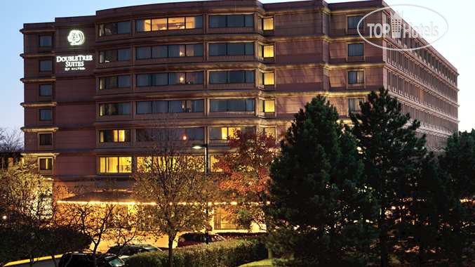 Фотографии отеля  DoubleTree Suites by Hilton Hotel & Conference Center Chicago-Downers Grove 3*