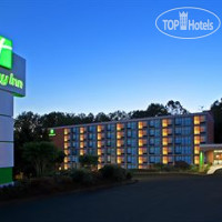 Holiday Inn Charlottesville-Univ Area 3*