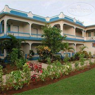 Фото отеля Travellers Beach Resort 3*