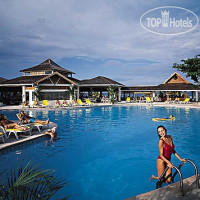 Jewel Runaway Bay Beach & Golf Resort 4*