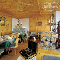 Hotel Tirol 