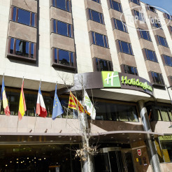 Holiday Inn Andorra 5*