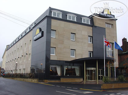 Фотографии отеля  Ramada London South Ruislip 2*