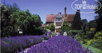 Фотографии отеля  Le Manoir aux Quat'Saisons 5*