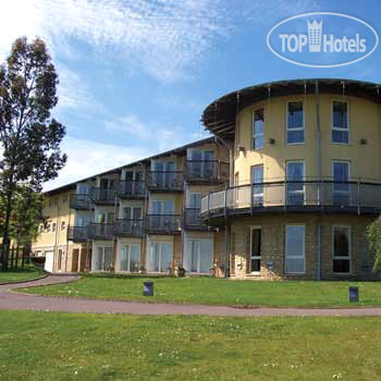 Фотографии отеля  Best Western Plus Blunsdon House Hotel 4*