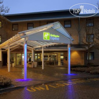 Holiday Inn Express Milton Keynes 3*