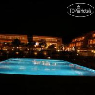 Фото отеля Royal Paradise Beach Resort & Spa 5*