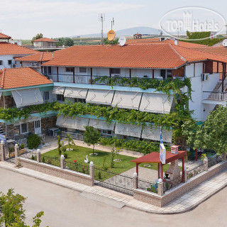 Фото отеля Artemis Apartments