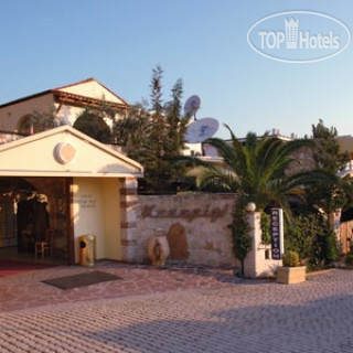 Фото отеля Bomo Kriopigi Hotel 4*