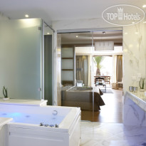Anthemus Sea Beach Hotel & Spa Wellness Suite Bathroom