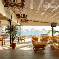 Anthemus Sea Beach Hotel & Spa Beach Bar