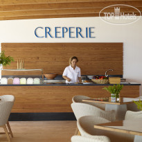 Roda Beach Resort & Spa Creperie