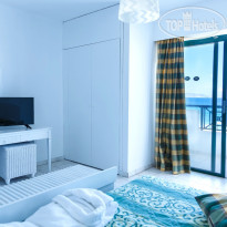 Dodeca Sea Resort Deluxe Sea Front Suite