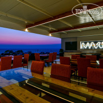 Dodeca Sea Resort Sunset Lounge Bar