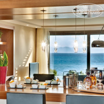 Rhodes Bay Hotel & Spa Presidental Elite Suite. Гости