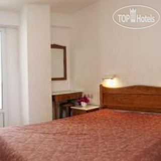 Фото отеля Irini Apartments