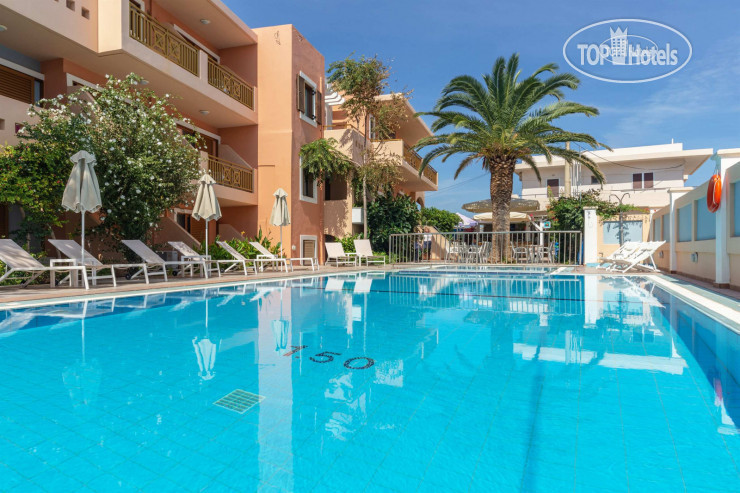 Фотографии отеля  Aristea Hotel Rethymno 2*