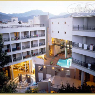Фото отеля Bomo Santa Marina Hotel 4*