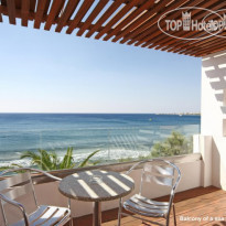 Petra Mare Balcony of a sea view room