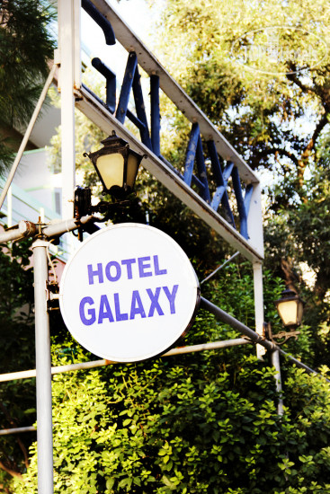 Фотографии отеля  Galaxy Hotel 2*