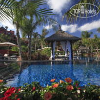 Asia Gardens Hotel & Thai Spa, a Royal Hideaway Hotel 