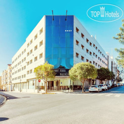 Tryp Valencia Feria 3*