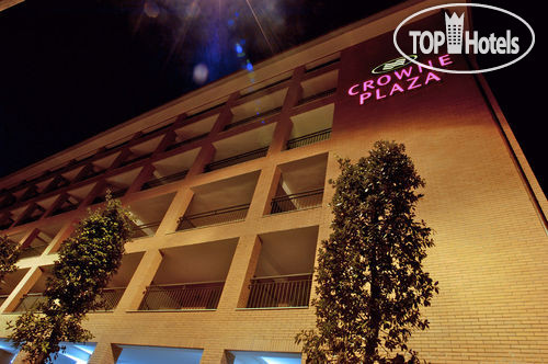 Фото Golden Tulip Plaza Caserta