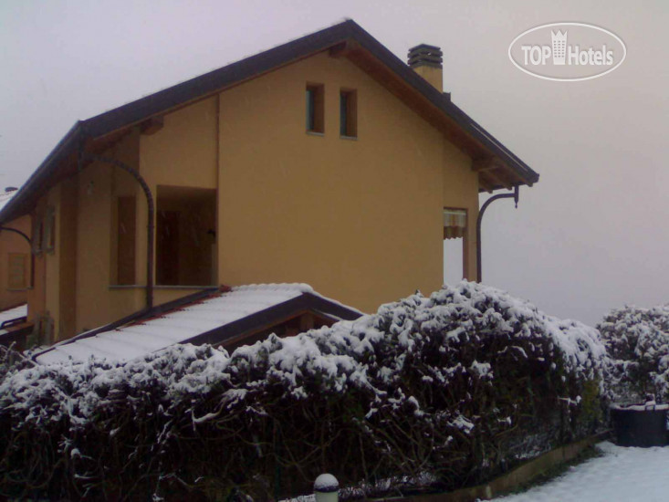 Фотографии отеля  Sul Lago Dorato Bed & Breakfast 