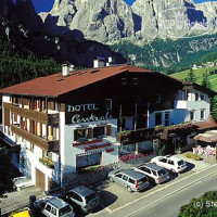 Centrale hotel Alta Badia 3*