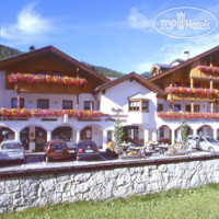 Pension Edelweiss Alta Badia 3*