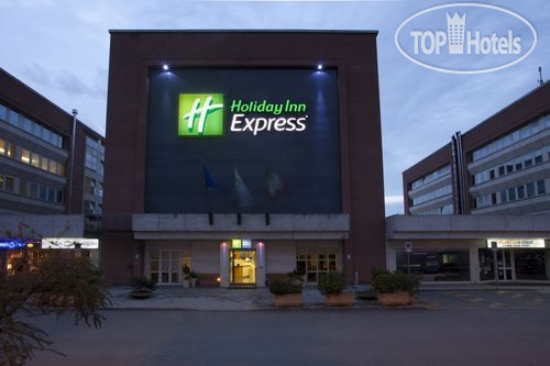 Фотографии отеля  Holiday Inn Express Foligno 3*