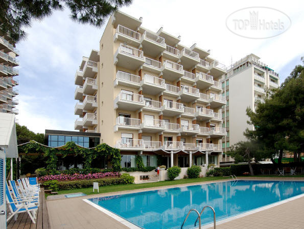 Фотографии отеля  Atlantic hotel Lignano Sabbiadoro 4*