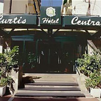Curtis Centrale 3*