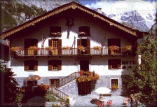 Des Glaciers hotel Courmayeur 3*