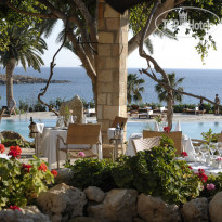 Coral Beach Hotel & Resort Coral Restaurant