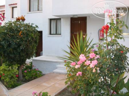 Фотографии отеля  Bougainvillea Hotel Apartments 3*