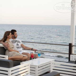 Фото отеля Atlantica Bay 4*