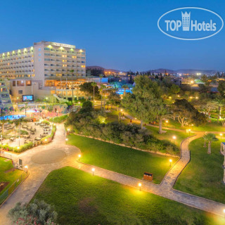 Фото отеля St Raphael Resort 5*