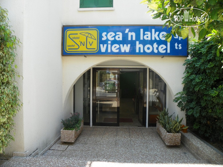 Фотографии отеля  Sea N Lake View Hotel Apartments 