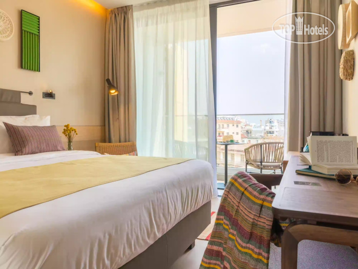 Фотографии отеля  Hotel Indigo Larnaca 4*