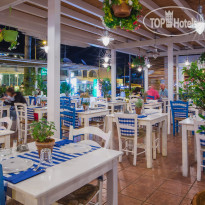 Napa Plaza Hotel Greek restaurant Platia