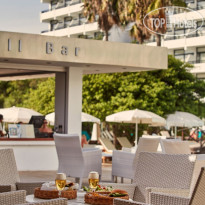 Grecian Bay Hotel Grill Bar