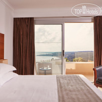 Grecian Park Hotel Deluxe Suite Sea View