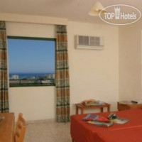 Artemis Hotel Apartments 