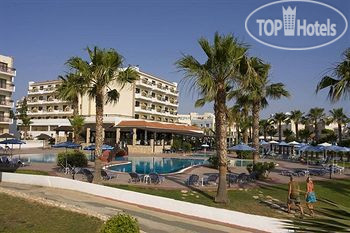 Фотографии отеля  Tsokkos Protaras Beach Hotel 4*