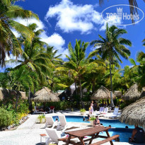 Club Raro Resort 