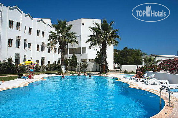 Фотографии отеля  Bal Beach Hotel 3*